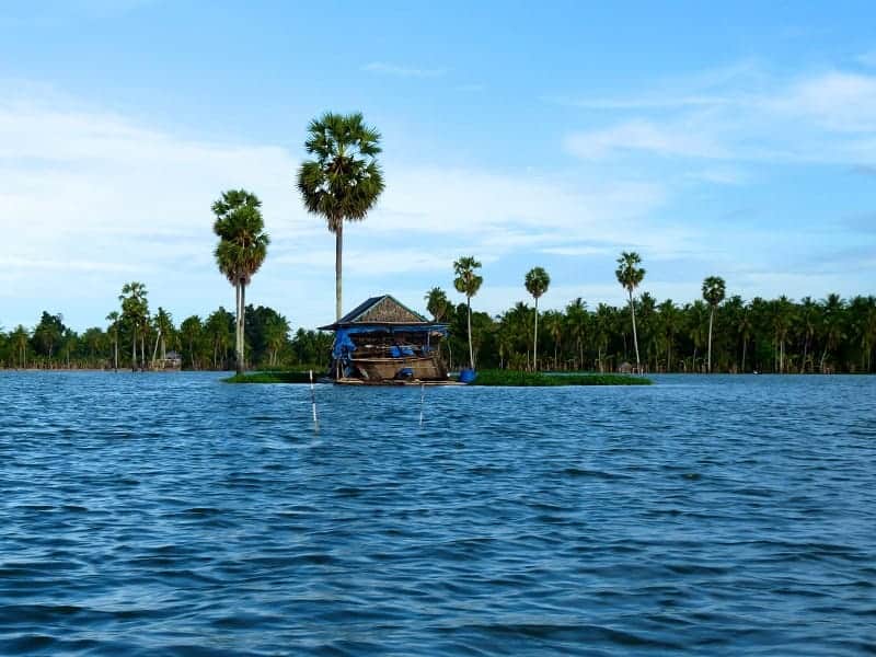 Danau Tempe, 1. Danau Towuti, 2. Danau Tempe, 3. Danau Matano, 4. Danau Mahalona, 5. Danau Sidenreng