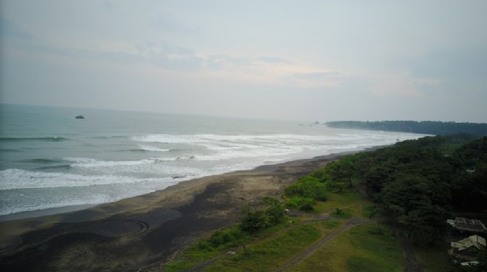 Pantai Bubujung, 1. Pantai Karang Tawulan, 2. Pantai Sindangkerta, 3. Pantai Cipatujah, 4. Pantai Pamayangsari, 5. Pantai Bubujung, 6. Pantai Cimanuk