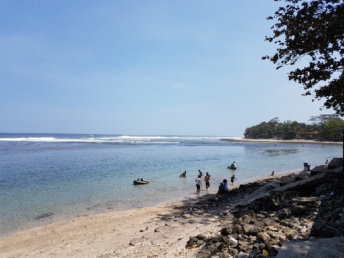 Pantai Sindangkerta, 1. Pantai Karang Tawulan, 2. Pantai Sindangkerta, 3. Pantai Cipatujah, 4. Pantai Pamayangsari, 5. Pantai Bubujung, 6. Pantai Cimanuk