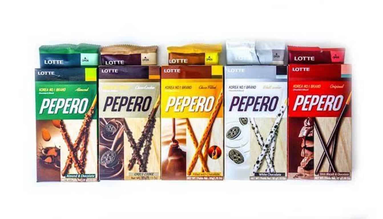 Pepero Stick Biscuit (Copy), 1. Keripik Tteokbokki, 2. Ramen Instan Korea, 3. Pringles Potato dengan Varian Rasa yang Unik, 4. Chocolate Pie, 5. Keripik Honey Butter, 6. Almond Honey Butter, 7. Pepero Stick Biscuit, 8. Biji Bunga Matahari Bola Cokelat, 9. Yakult Jelly Yogurt, 10. Camilan Rumput Laut, 11. Brownies MarketO