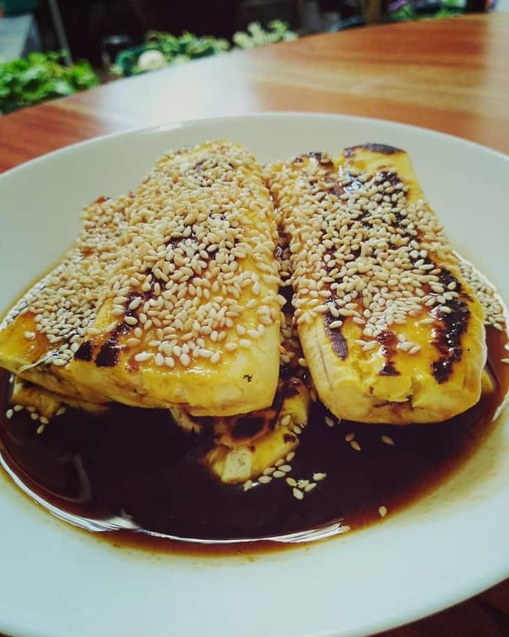 pisang epe kendari, 1. Sate Gogos Pokea, 2. Kasoami, 3. Ikan Dole, 4. Sinonggi, 5. Kabuto, 6. Olahan Kacang Mete, 7. Lapa-lapa, 8. Karasi, 9. Pisang Epe, 10. Jus Patikala