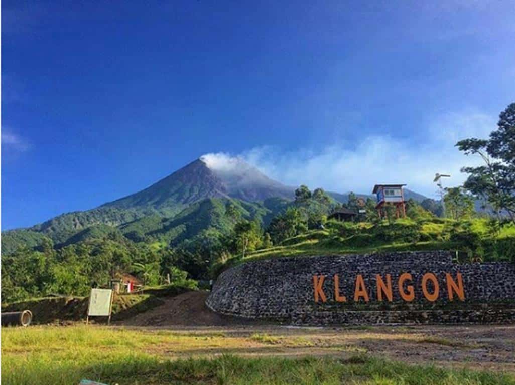 Bukit Klangon (Copy), 1. Blue Lagoon, 2. Museum Ullen Sentalu, 3. Museum Gunung Merapi, 4. Rumah Hobit, 5. Bukit Klangon, 6. Stonehenge Merapi, 7. Agrowisata Bhumi Merapi, 8. Tlogo Muncar
