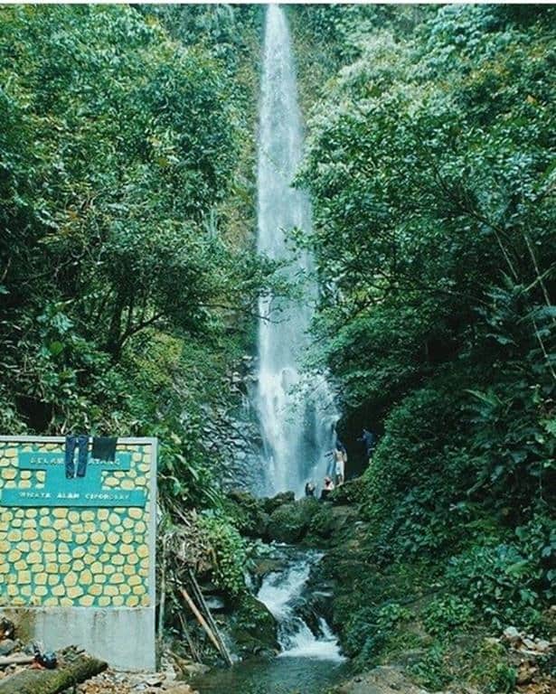 Curug Ciporolak (Copy), 1. Curug Putri, 2. Curug Lawang, 3. Curug Ciporolak, 4. Curug Cigumawang, 5. Curug Cihear, 6. Curug Sawer, 7. Curug Betung, 8. Curug Cikotak, 9. Curug Kembar, 10. Curug Leuwi Tomo