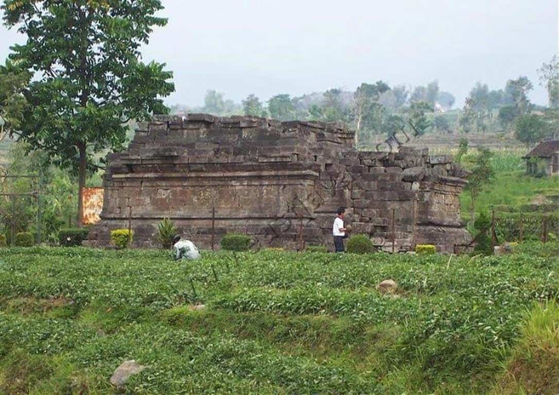 Candi Kesiman (Copy), 1. Candi Tikus, 2. Candi Jolotundo, 3. Candi Bajang Ratu, 4. Candi Kesiman, 5. Candi Jedong, 6. Candi Wringin Lawang, 7. Candi Brahu, 8. Candi Minak Jinggo, 9. Candi Kedaton