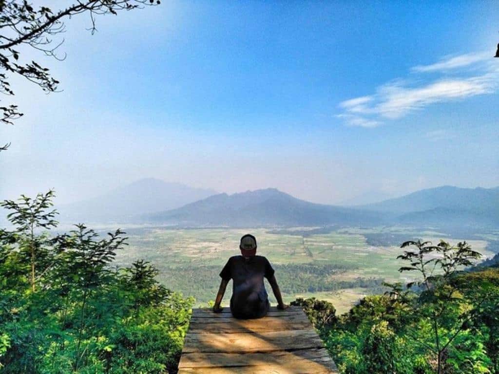 Gunung Pilar (Copy), 1. Benteng Speelwijk, 2. Keraton Surosowan, 3. Masjid Agung Banten, 4. Gunung Pinang, 5. Gunung Pilar, 6. Pantai Anyer, 7. Pulau Lima, 8. Pulau Sangiang, 9. Farm Bukit Waruwangi, 10. Rumah Hutan Cidampit