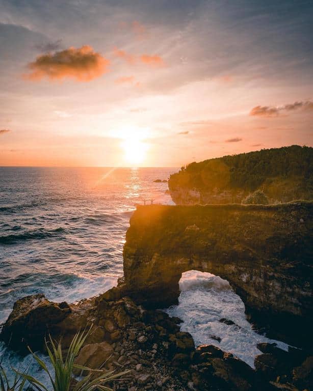 Pantai Karang Bolong (Copy), 1. Pantai Klayar, 2. Pantai Ngiroboyo, 3. Pantai Buyutan, 4. Pantai Banyu Tibo, 5. Pantai Watu Karung, 6. Pantai Srau, 7. Pantai Ngandul, 8. Pantai Soge, 9. Pantai Kasap, 10. Pantai Karang Bolong