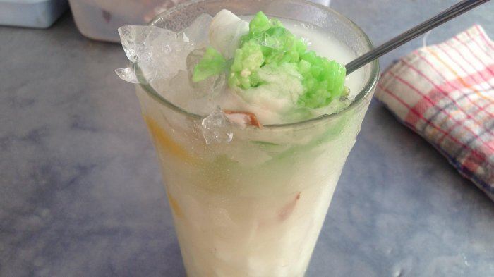 Poteng Isi, 1. Tuak Manis, 2. Bubur Reket Bereng, 3. Es Sarang Burung, 4. Poteng Isi, 6. Madu Sumbawa, 7. Serbat Jahe