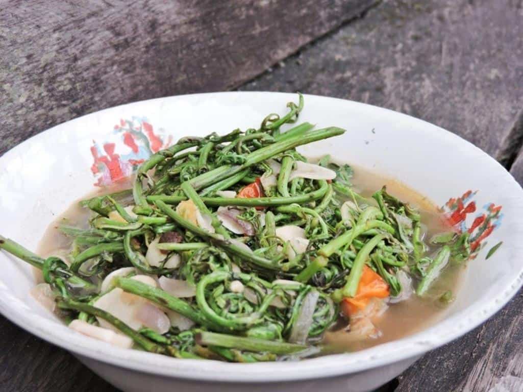 Tumis Kelakai (Copy), 1. Juhu Kujang, 2. Juhu Umbut Rotan, 3. Juhu Umbut Sawit, 4. Kalumpe, 5. Tumis Kelakai, 6. Keripik Kelakai, 8. Bangamat, 9. Ikan Jelawat Bakar, 10. Kenta