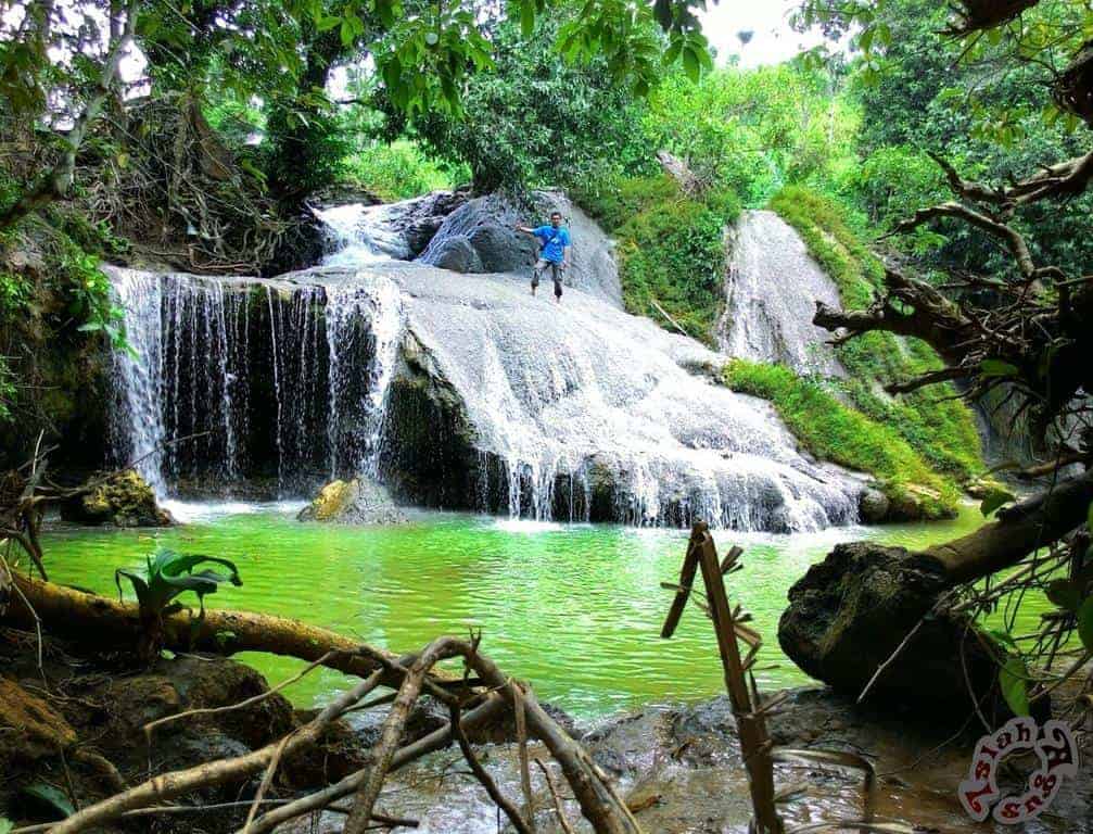 Air Terjun Bongok, 1. Air Terjun Nglirip, 2. Air Terjun Sanggrahan, 3. Air Terjun Bongok, 4. Air Terjun Banyu Langse, 5. Air Terjun Gajahan, 6. Air Terjun Wukirharjo, 7. Air Terjun Kedung Bonjor