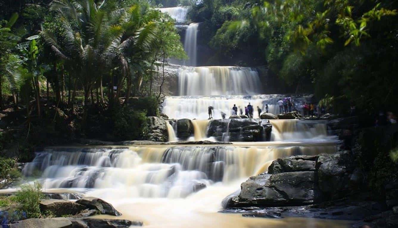 Curug Nangga, 1. Curug Nangga, 2. Curug Bengkawah, 3. Curug Jenggala, 4. Air Terjun Jumog, 5. Curug Lawe, 6. Curug Tujuh Bidadari, 7. Air Terjun Songgo Langit Jepara, 8. Curug Sewu, 9. Curug Kali Plumbon, 10. Air Terjun Superman’s Big Sister