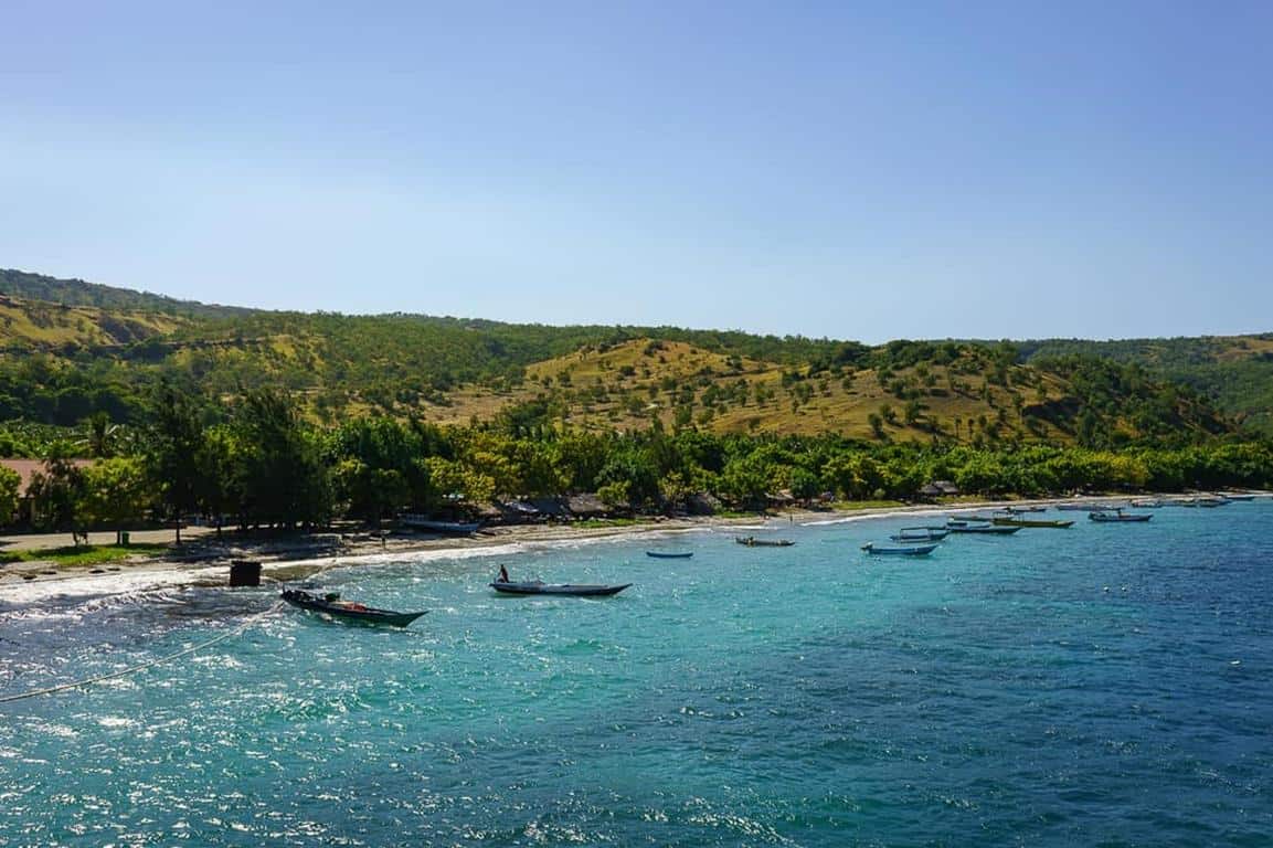 Pulau Atauro, 1. Cristo Rei, 2. Gunung Ramelau, 3. Pulau Jaco, 4. Taman Nasional Nino Konis Santana, 5. Tasi Tolu, 6. Pemandian Air Panas Marobo, 7. Pemakaman Santa Cruz, 8. Pulau Atauro, 9. Penjara Ai Pelo, 10. Pasar Tais