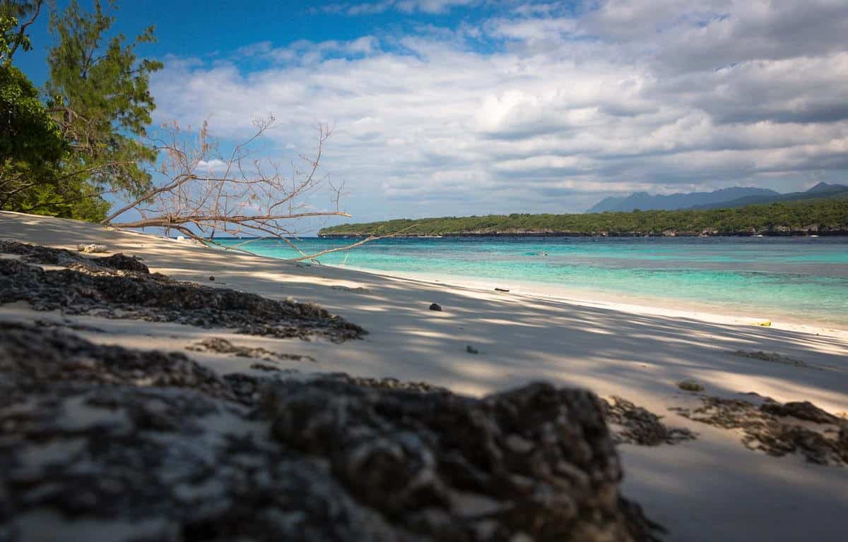Pulau Jaco, 1. Cristo Rei, 2. Gunung Ramelau, 3. Pulau Jaco, 4. Taman Nasional Nino Konis Santana, 5. Tasi Tolu, 6. Pemandian Air Panas Marobo, 7. Pemakaman Santa Cruz, 8. Pulau Atauro, 9. Penjara Ai Pelo, 10. Pasar Tais