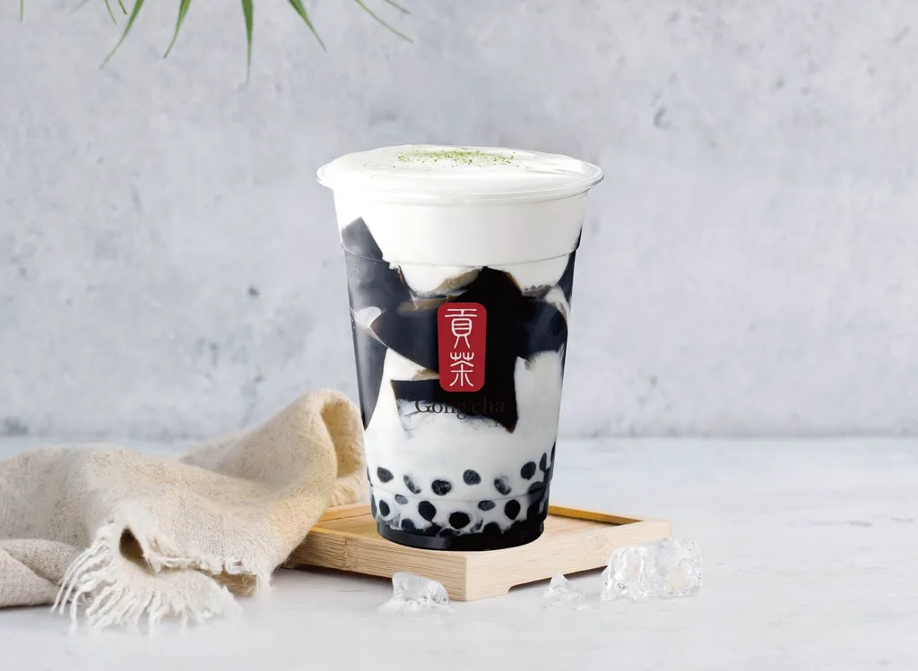 Gong Cha Black Forest, 1. Earl Grey Milk Tea, 2. Gong Cha Black Forest, 3. Milk Tea with Herbal Jelly, 4. Lemon Juice with White Pearl and Ai-Yu, 5. Gong Cha Alisan Tea, 6. Gong Cha Green Tea, 7. QQ Passion Fruit Green Tea, 8. Brown Sugar Fresh Milk w Pearl, 9. Mango Alisan Tea, 10. Lemon Wintermelon