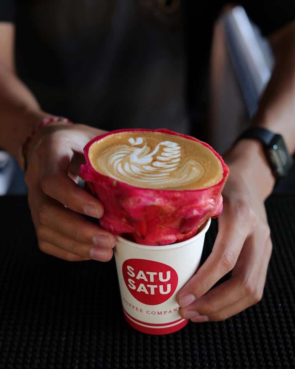 1. Coffee Cartel, 2. Recolta Cafe, 3. The Bare Bottle Kuta, 4. Hanaka Coffee, 5. Full Circle, Expat. Roasters, 6. Milu by Nook, 7. Hungry Bird, 8. Satu Satu Coffee Company, 9. The Moose Espresso Bar, 10. Revive Cafe