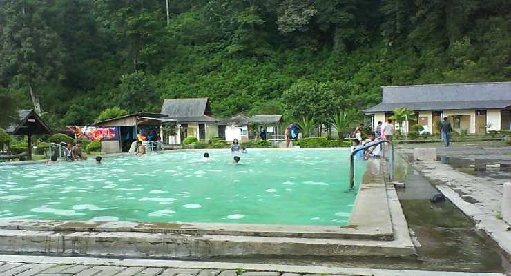 tempat wisata di Bandung_Pemandian Air Panas Cibolang, Kawasan Bandung Kota, Kawasan Lembang, Kawasa Dago dan Bandung Utara, Kawasan Cimahi dan Bandung Barat, Kawasan Soreang dan Ciwidey, Kawasan Pangalengan