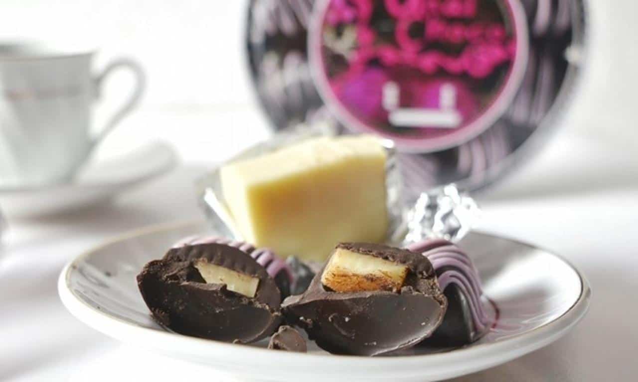 Coklat Unai Choco, 1. Mochi, 3. Sagon Bakar, 4. Pepes Ikan, 5. Kue Jahe, 6. Coklat Unai Choco, 8. Bandros Atta, 9. Opak Jampang, 10. Pisang Cokelat Cakra