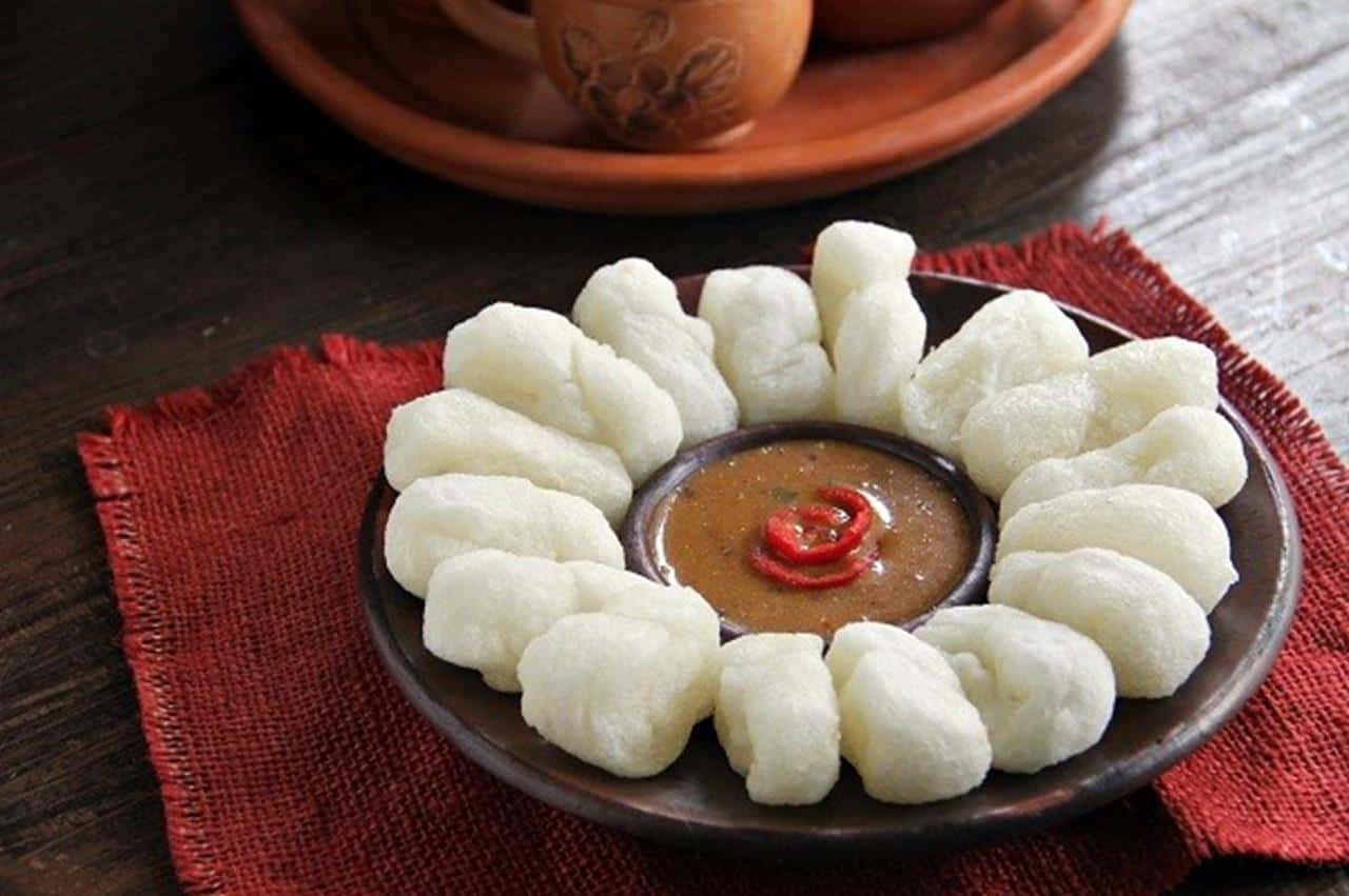 Geblek, 1. Cenil, 2. Geblek, 3. Kue Lompong, 4. Kue Clorot, 5. Lanthing, 6. Sego Penek Ngandul, 7. Sate Winong, 8. Kupat Tahu Purworejo, 9. Jenang Krasikan, 10. Dawet Ireng