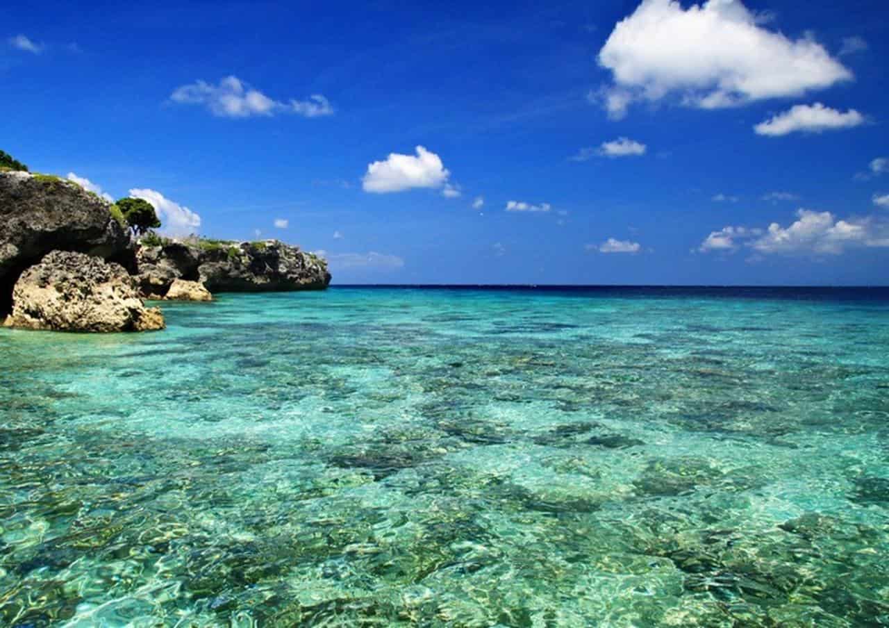 Pulau Kambing, 1. Pantai Tanjung Bira, 2. Pulau Kambing, 3. Pantai Marumasa, 4. Pantai Mandala Ria, 5. Pulau Liukang Loe, 6. Tana Beru, 7. Wisata Adat Ammatoa, 8. Tebing Apparalang, 9. Puncak Pua’ Janggo’, 10. Bukit Donggia