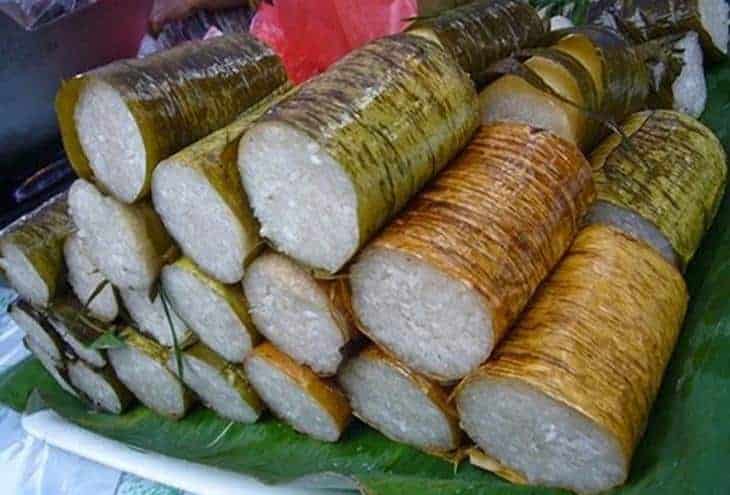 Nasi Bambu, 1. Papeda, 2. Rujak Natsepa, 3. Nasi Kelapa, 4. Nasi Bambu, 5. Nasi Lapola, 6. Pisang Asar, 7. Sambal Colo-Colo, 8. Gogos, 9. Kohu-Kohu, 10. Roti Kering Kenari