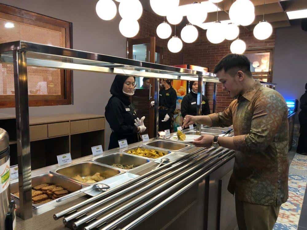 Bensunda, 1. Dapur Sunda, 2. Dapur Kuring, 3. Bumbu Desa, 4. Talaga Sampireun, 5. Gubug Mang Engking, 6. Riung Sunda, 7. Rumah Makan Ampera, 8. Sambara Resto, 9. Ikan Bakar Cianjur, 10. Bensunda