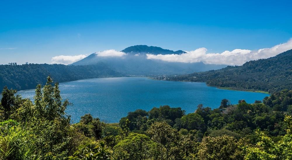 Danau Buyan, 1. Danau Beratan, 2. Danau Tamblingan, 3. Kebun Raya Bedugul, 4. Danau Buyan, 5. Pura Ulun Danu Beratan, 6. Kebun Strawberry Bedugul, 7. Taman Wisata Bali TreeTop, 8. Jatiluwih, 9. Pasar Candi Kuning