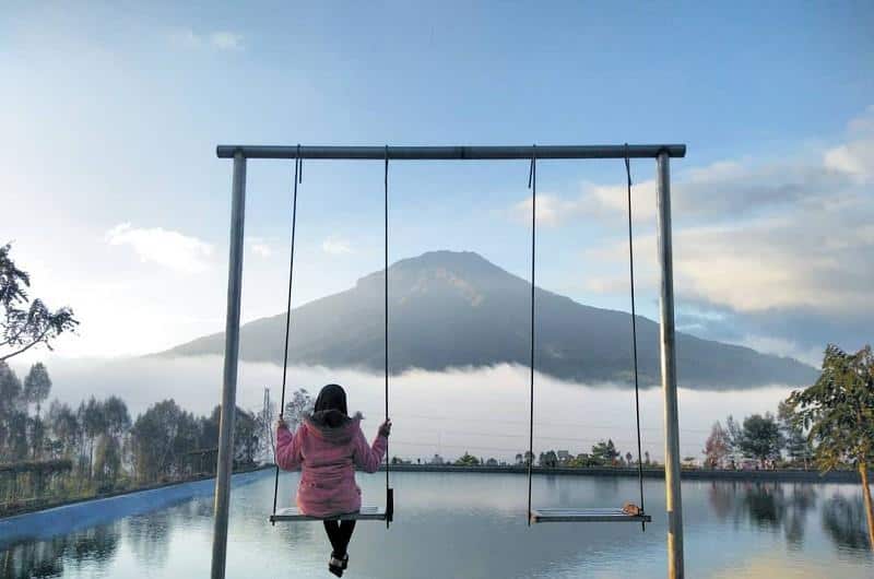 Embung Kledung, 1. Mijil Loka, 2. Wisata Alam Posong, 3. Hutan Rasamala, 4. Pasar Tradisional Papringan Ngadiprono, 5. Embung Tlogo Pucang, 6. Curug Titang, 7. Embung Kledung, 8. Gunung Kendil, 9. Watu Layah, 10. Curug Merak