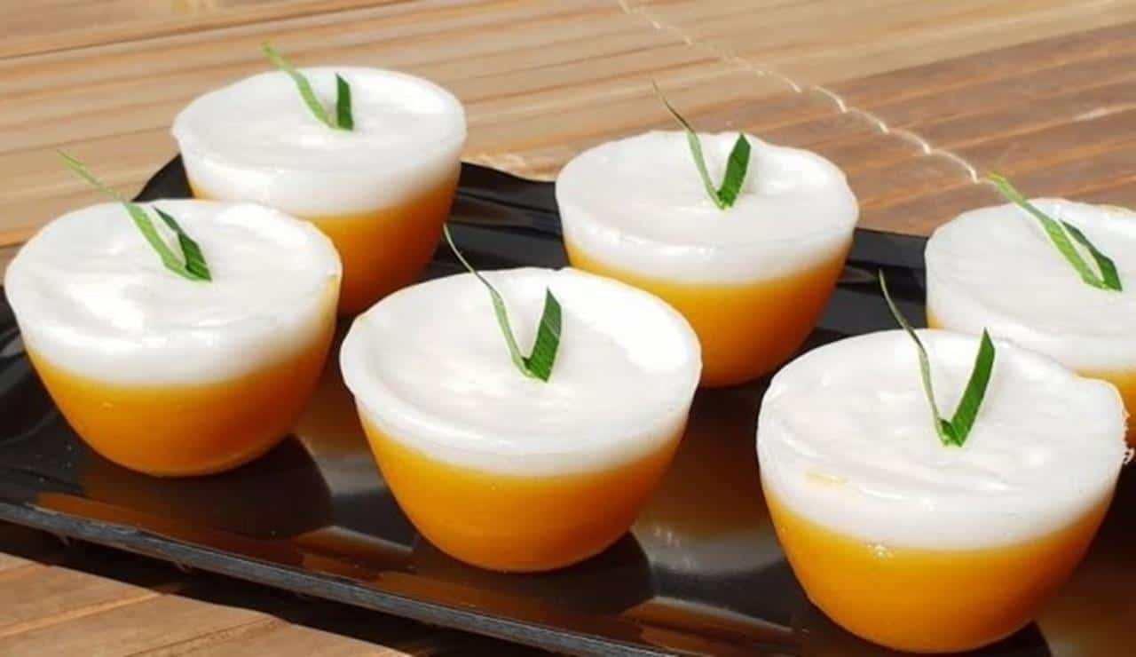 Kue Talam, 1. Roti Buaya, 2. Kue Pancong, 3. Kue Ape, 4. Kue Rangi, 5. Kue Cente Manis, 6. Kue Dongkal, 7. Kue Talam, 8. Kue Geplak, 9. Kue Sengkulun, 10. Kue Cucur