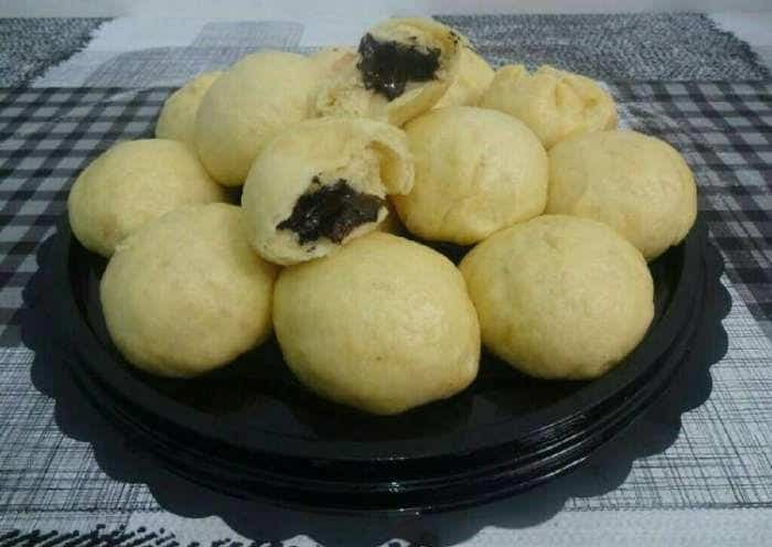 Roti Pawa, 1. Bau Peapi, 3. Kue Apang, 4. Sambusa, 5. Roti Pawa, 6. Kue Paso, 7. Bolu Paranggi, 8. Kue Tetu, 9. Kue Kui-Kui, 10. Kue Bikang