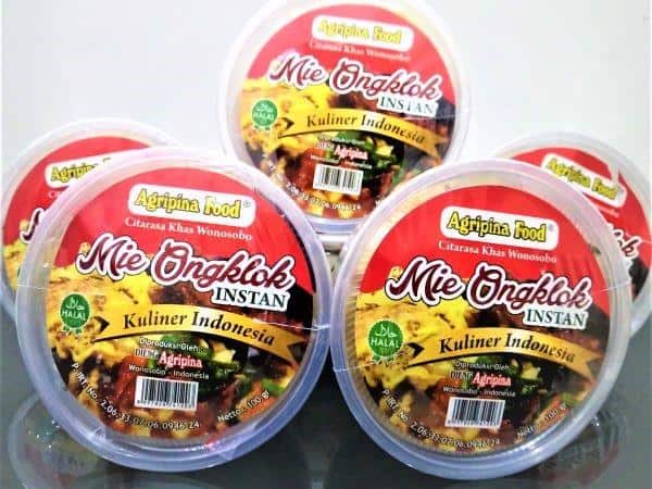 Mie Ongklok Instan, 1. Carica, 2. Purwaceng, 3. Keripik Tempe Kemul, 4. Kacang, 5. Keripik Jamur, 6. Opak Singkong, 7. Sagon, 8. Dendeng Gepuk, 9. Teh Tambi