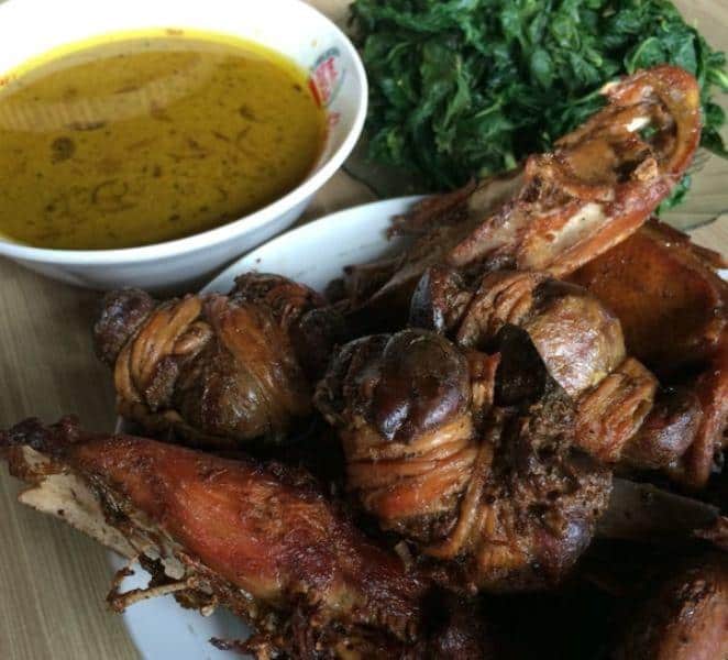Opor Enthog, 1. Mangut Lele, 2. Nasi Lesah, 3. Buntil Daun Talas, 4. Sup Senerek, 5. Kluban, 6. Sego Godog, 7. Bakso Kerikil, 8. Mangut Beong, 9. Opor Enthog, 10. Sego Megono