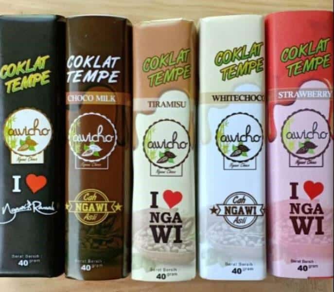 Cokelat Tempe, 1. Tepo Tahu Khas Ngawi, 2. Nasi Pecel Ngawi, 3. Lethok, 4. Sate Khas Ngawi, 5. Ledre, 6. Tongseng Kambing Pedas, 7. Keripik Tempe, 8. Rawon, 9. Dodol Jambu, 10. Cokelat Tempe