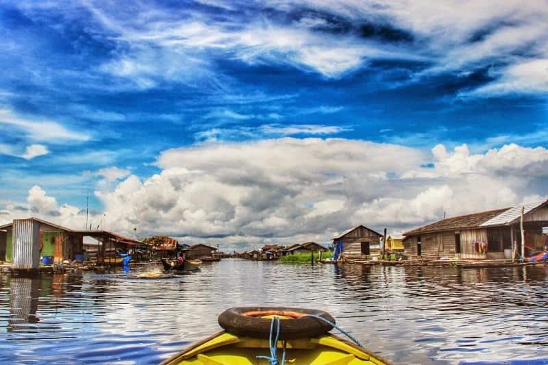 Danau Semayang, 1. Danau Cermin Lamaru, 2. Danau Melintang, 3. Danau Jempang, 4. Danau Kakaban, 5. Danau Tulung Ni’Lenggo, 6. Danau Labuan Cermin, 7. Danau Semayang, 8. Danau Aco
