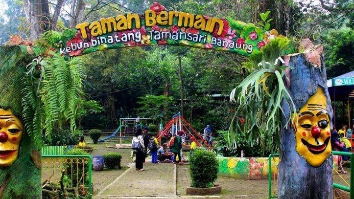 Fasilitas di Kebun Binatang Bandung, Wahana dan Spot Populer di Kebun Binatang Bandung, Koleksi Satwa, Harga Tiket dan Jam Operasional, Fasilitas di Kebun Binatang Bandung, Alamat dan Akses Transportasi, Hotel dan Penginapan Sekitar Kebun Binatang Bandung