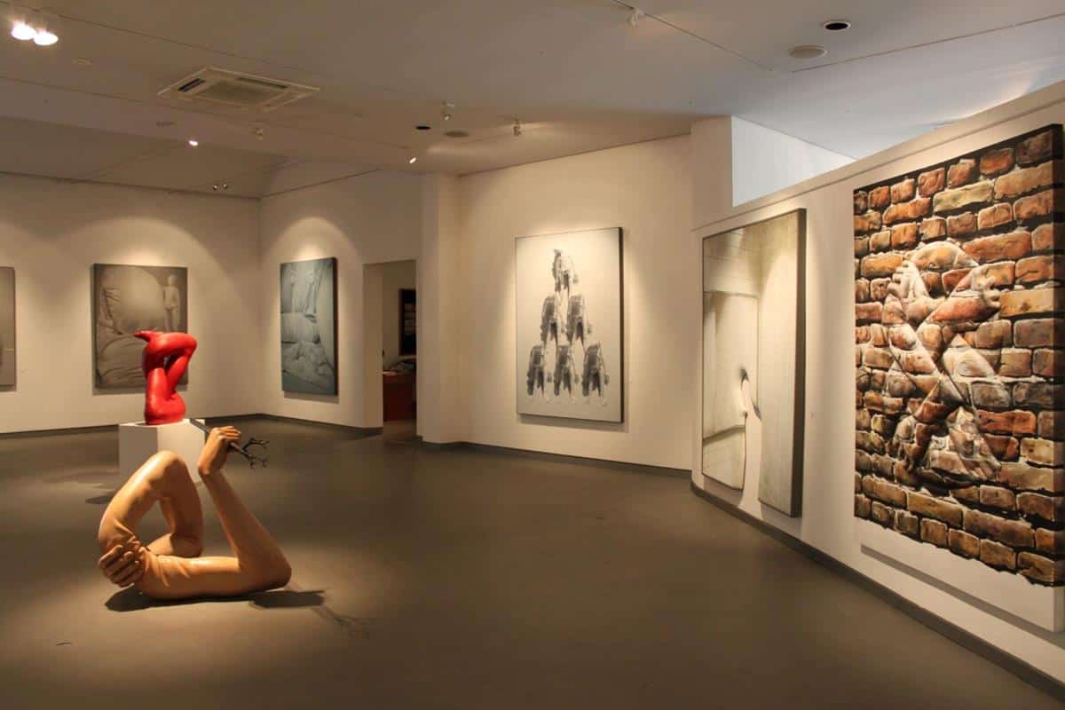 Harga Tiket Masuk dan Jam Operasional Museum Barli, Spot Populer di Museum Barli, Fasilitas di Museum Barli, Harga Tiket Masuk dan Jam Operasional Museum Barli,  Alamat dan Akses Transportasi ke Museum Barli, Hotel Sekitar Museum Barli