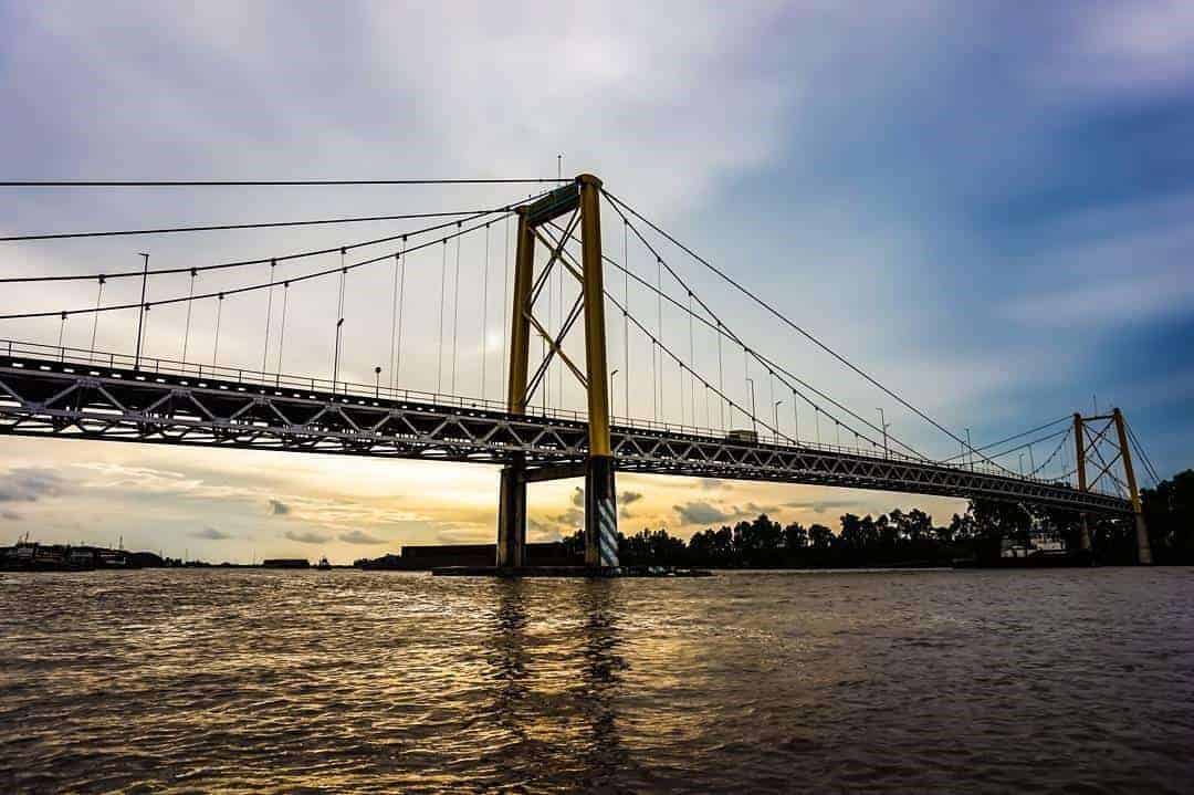 Jembatan Barito, 1. Pantai Angsana, 2. Jembatan Barito, 3. Menara Pandang Banjarmasin, 4. Lok Baintan Floating Market, 5. Pulau Kembang, 6. Bukit Matang Kaladan, 7. Taman Labirin Pelaihari, 8. Gunung Kahung, 9. Bukit Batu Langara, 10. Goa Batu Hapu