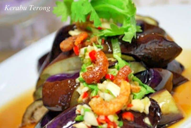 Kerabu Terong, 1. Dendeng Batokok, 2. Rendang, 3. Sate Padang, 4. Dendeng Balado, 5. Gulai Gajeboh, 6. Kerabu Terong, 7. Soto Padang, 8. Kalio Dagiang, 9. Cancang, 10. Nasi Kapau
