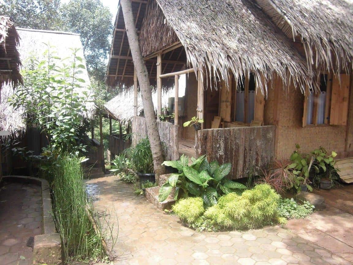 Penginapan Sekitar Gunung Manglayang, Spot Menarik di Gunung Manglayang, Fasilitas, Harga Tiket Masuk dan Jam Operasional, Alamat dan Akses Transportasi, Penginapan Sekitar Gunung Manglayang