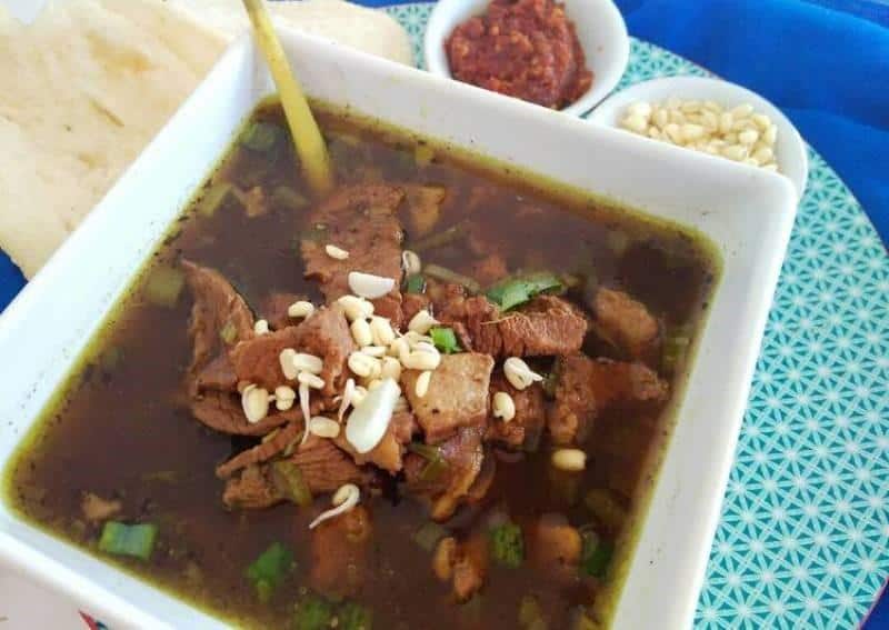 Rawon, 1. Tepo Tahu Khas Ngawi, 2. Nasi Pecel Ngawi, 3. Lethok, 4. Sate Khas Ngawi, 5. Ledre, 6. Tongseng Kambing Pedas, 7. Keripik Tempe, 8. Rawon, 9. Dodol Jambu, 10. Cokelat Tempe
