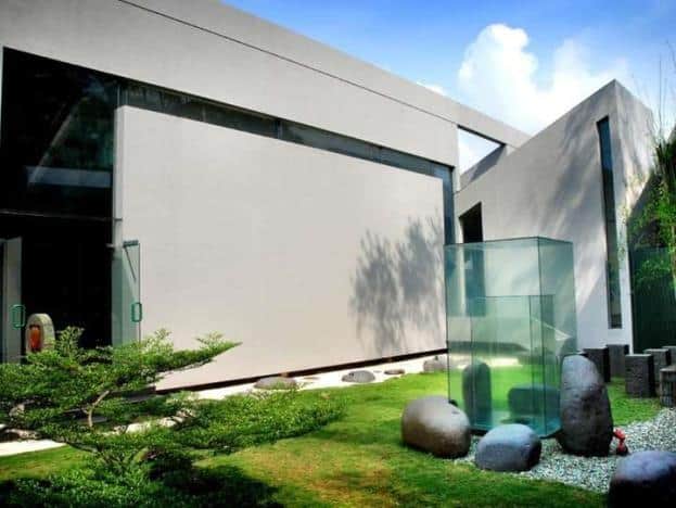 Stone Garden, Harga Tiket dan Jam Operasional Selasar Sunaryo Art Space, Fasilitas di Selasar Sunaryo Art Space, Alamat dan Akses Transportasi ke Selasar Sunaryo Art Space, Hotel di Dekat Selasar Sunaryo Art Space