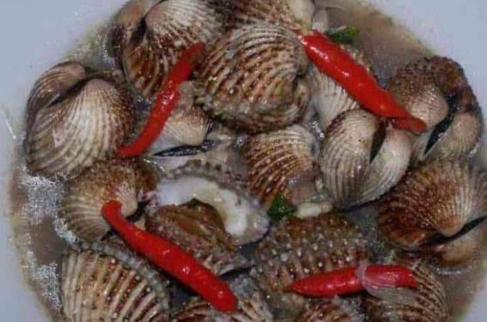 Tudai, 1. Kepiting Soka, 2. Tumis Kapah, 4. Sate Temburung, 5. Sate Ikan Pari, 6. Tudai, 7. Nasi Subut, 8. Ikan Asin Richa, 9. Nasi Udang, 10. Dodol Cempedak dan Rumput Laut