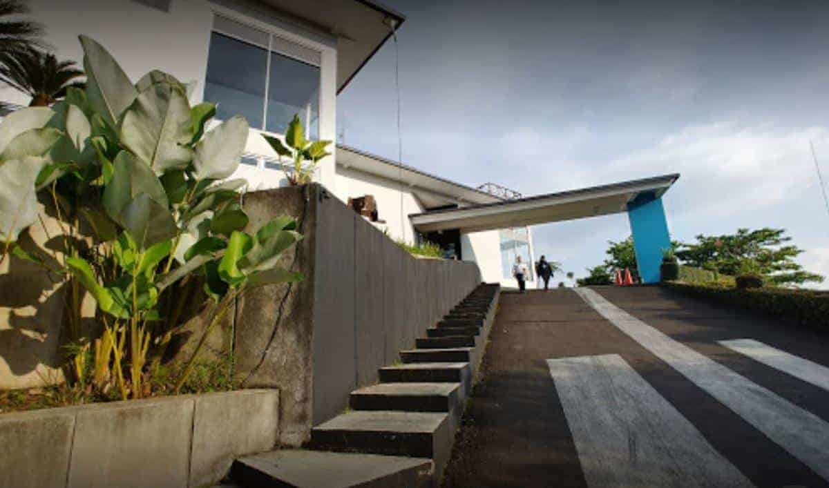 Spot Menarik di Lawangwangi Creative Space, Fasilitas di Lawangwangi Creative Space, Tiket Masuk & Jam Operasional Lawangwangi Creative Space, Alamat & Akses Transportasi ke Lawangwangi Creative Space, Hotel di Sekitar Lawangwangi Creative Space