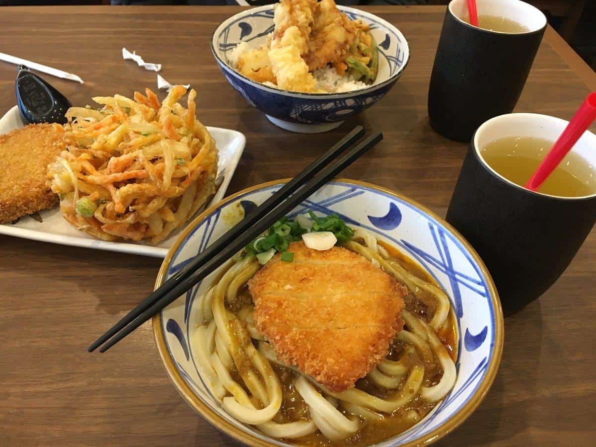 chicken katsu curry udon, 1. Niku Udon, 2. Hokkaido Miso Udon, 3. Jigoku Kara Udon, 4. Beef Abura Udon, 5. Zaru Udon, 6. Chicken Katsu Curry Udon, 7. Beef Curry Udon, 8. Kitsune Udon, 9. Spicy Tori Baitan Udon, 10. Tendon Rice, 11. Sukiyaki Beef Rice, 12. Beef Carbonara Udon, 13. Bento Box, 14. Marugame Ice Cream, 15. Aneka Tempura