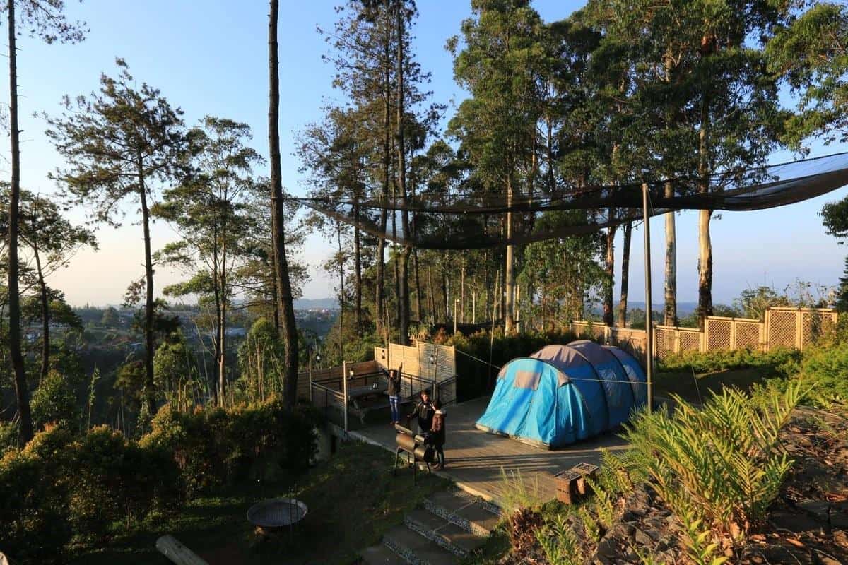 Fasilitas, Area Lembur Urang, Area Taman Arimbi & Galeri Flora Indonesia, Area Purbasari, Fasilitas, Harga Tiket Masuk dan Jam Operasional, Alamat dan Akses Transportasi, Penginapan di Sekitar Dusun Bambu