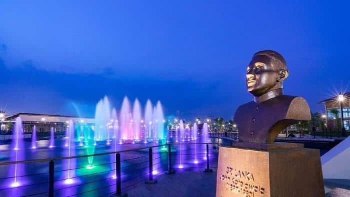 Harga Tiket Masuk dan Jam Operasional, Wahana dan Spot Menarik, Fasilitas di Kiara Artha Park, Harga Tiket Masuk dan Jam Operasional, Alamat dan Akses Transportasi, Penginapan Sekitar Kiara Artha Park