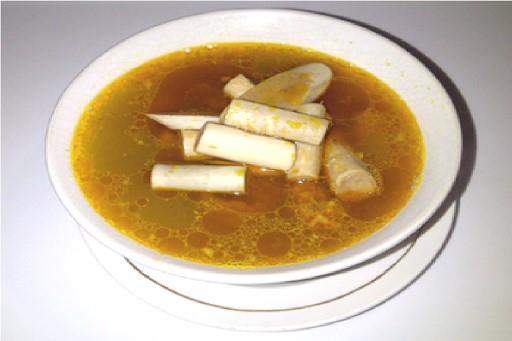 Juhu Singkah, 1. Juhu Singkah, 2. Kalumpe, 3. Sayur Umbut Kelapa, 4. Kue Dange, 5. Kue Lepet, 6. Botok Mengkudu, 8. Keripik Kalakai, 9. Tempoyak Buah Durian, 10. Kue Tampi