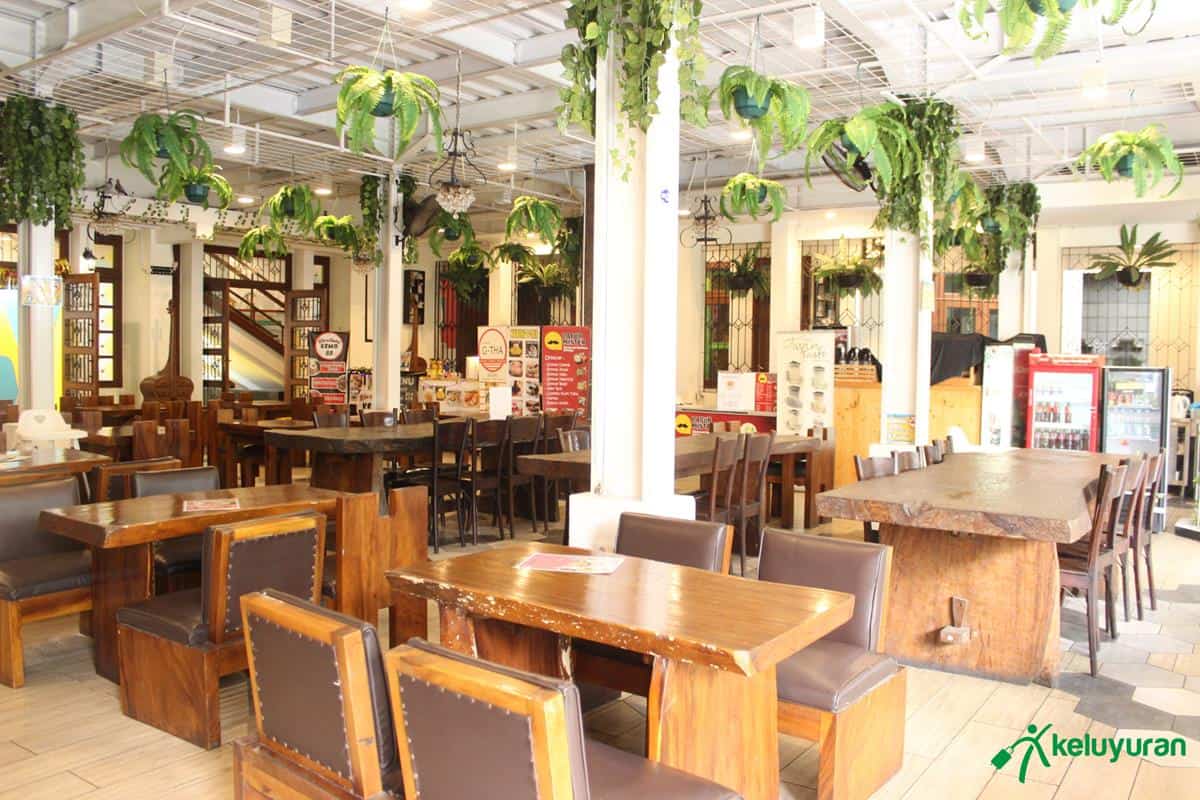 Rabbit Town_Cafetaria, Wahana dan Spot Menarik Rabbit Town, Harga Tiket dan Jam Operasional, Fasilitas di Rabbit Town, Alamat dan Akses Transportasi, Hotel di Sekitar Rabbit Town