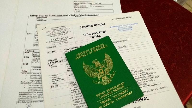 Surat Perjalanan Laksana Paspor (SPLP), 1. Desain Paspor Indonesia, 2. Jenis Jenis Paspor Berdasarkan Fungsinya, 3. Paspor Berdasarkan Bentuknya, 4. Keistimewaan Paspor Diplomatik