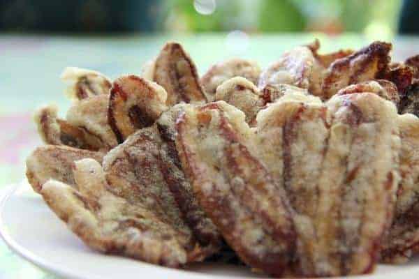Sale Pisang, 1. Sale Pisang, 2. Kue Bagiak, 3. Kue Untir-Untir, 4. Ladrang, 5. Pia Glenmore, 6. Kerupuk Rumput Laut, 7. Kopi Banyuwangi, 8. Kaos Entik Banyuwangi, 9. Batik Banyuwangi, 10. Kerajinan Gintangan