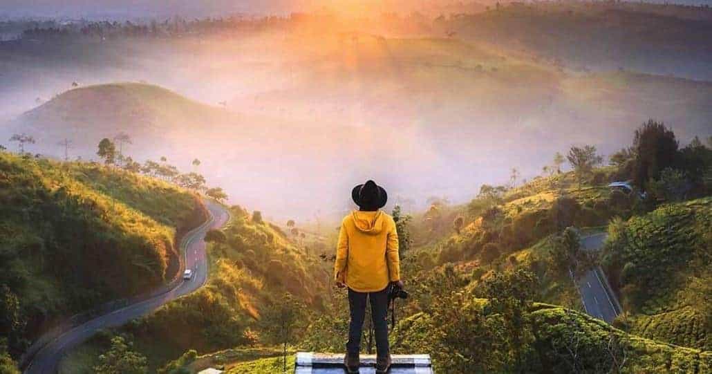 Spot Populer, Spot Populer, Fasilitas, Harga Tiket Masuk dan Jam Operasional, Alamat dan Akses Transportasi, Penginapan di Sekitar Sunrise Point Cukul