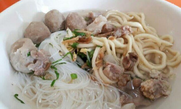 Mi Bakso M. Imu, 1. Bakso Dodol (Dodol.Is.M), 2. Bakso Mulangsari, 3. Bakso Gotan, 4. Mi Bakso M. Imu, 5. Bakso Ceu Ikah, 6. Bakso Aci Ceu Imas, 7. Mi Bakso Ronyok, 8. Mi Bakso Hampor Haji Mamad, 9. Mi Bakso Parahyangan, 10. Bakso Iga Buntel Babeh